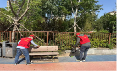 山東菏投云?？萍加邢薰?開展“牡丹花開”文明旅游志愿服務活動